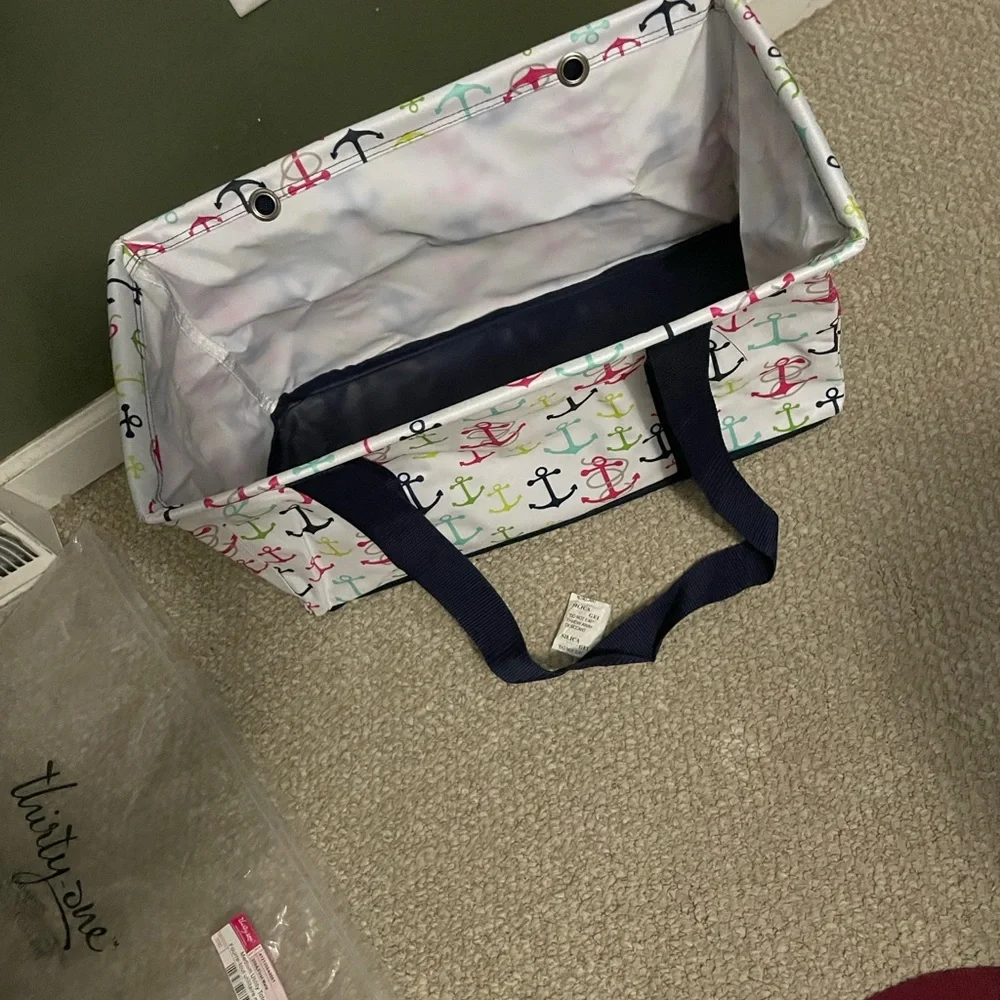 Thirty-One Nautical Print Utility Tote - Picture 2 of 5